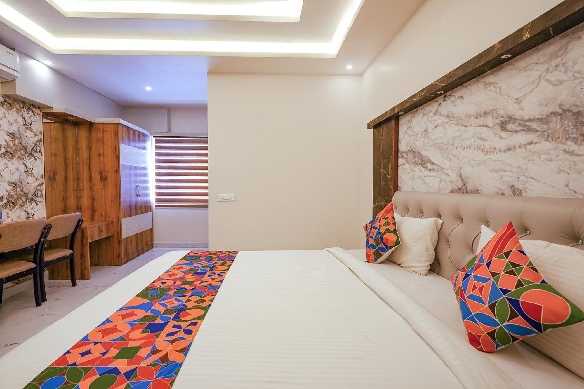 Fabhotel Prime Mayuri Residency Bangalore Esterno foto