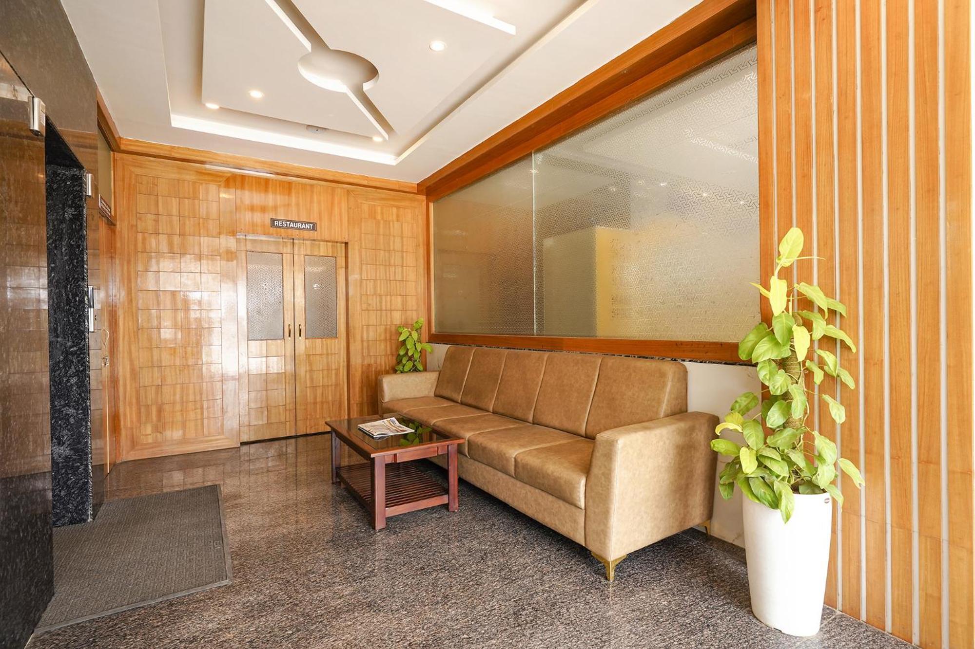 Fabhotel Prime Mayuri Residency Bangalore Esterno foto