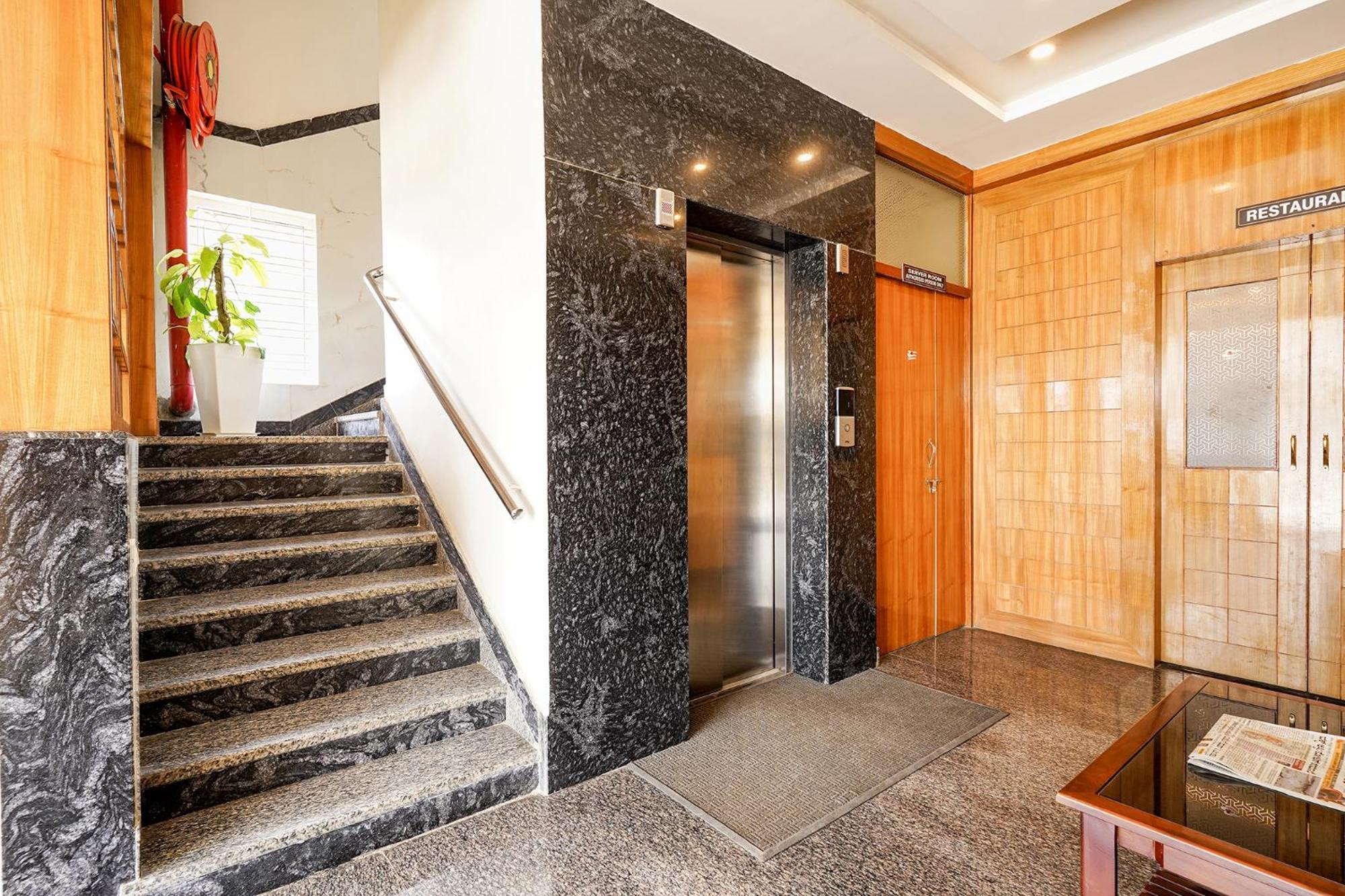 Fabhotel Prime Mayuri Residency Bangalore Esterno foto